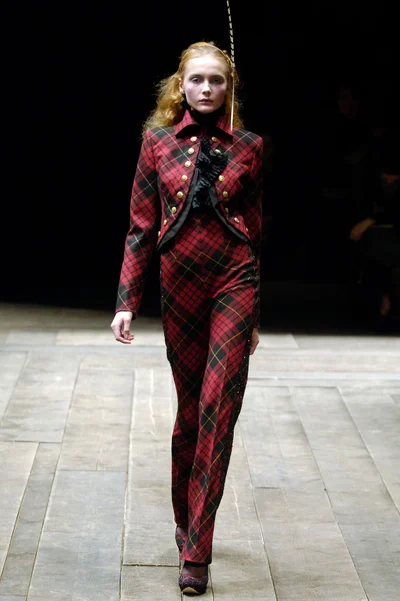 Look 37